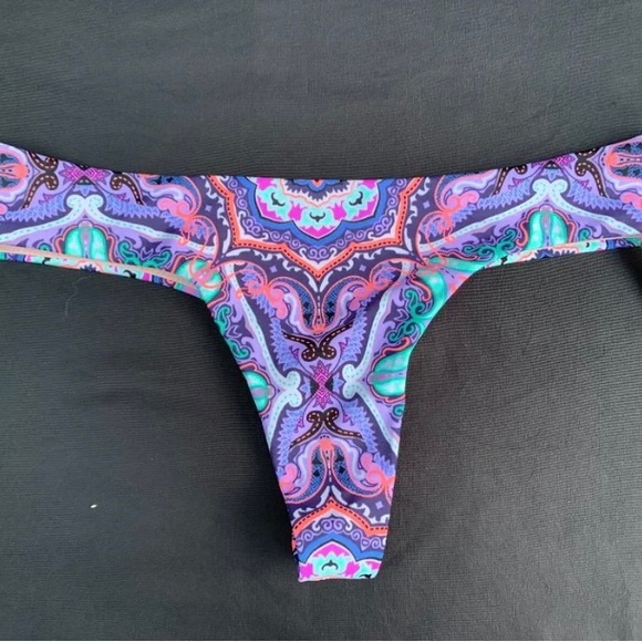 I.S.O.!!!I am looking for ANY Victoria’s Secret sexy little thong swim bikini! - Picture 14 of 15